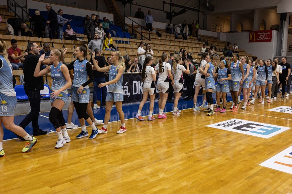 Győzelem a DKKA ellen