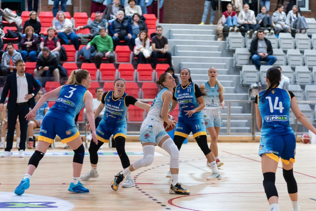 Jovana Boricic, Csata TKK basketball player